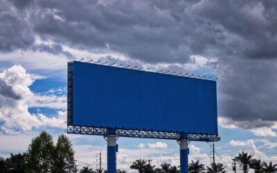 Jak billboard producent dostosowuje oferty do potrzeb klientów?